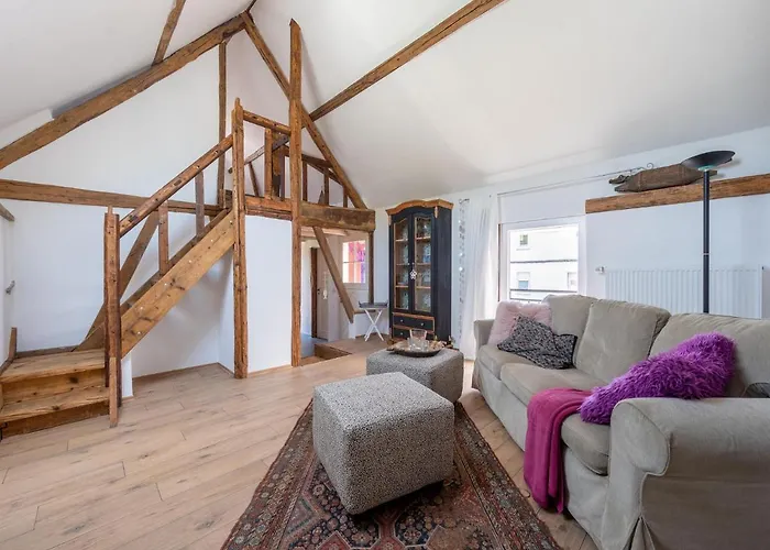 Casa de Férias Himmelshoeh Loft Retreat Roes